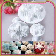 3pcs Snowflake Cake  Decor ating Plunger  Cutter  Pasty Sugarcraft Fondant Mold Tool