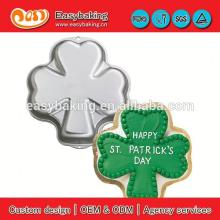 Wholesale custom four leaf clover aluminum mold cookie cutter metal cake pan for cake decorating