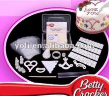 100 piece cake decorating kit eco-friendly material cake model tools