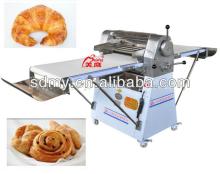 Hot sale stainless steel electric pizza dough  sheeter , pizza dough roller for bakery with  automatic 
