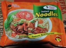 Chinese New packaging design tomato beef flavor instant noodle