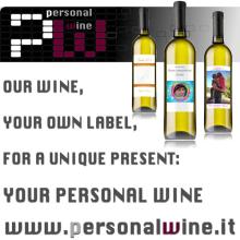 Personalized  sparkling   white   wine : our italian  wine , your personal label.