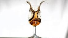 AUSTRALIAN BULK RED AND WHITE WINE