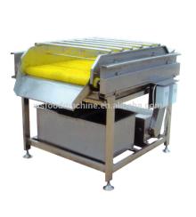 Strawbetty denuded machine
