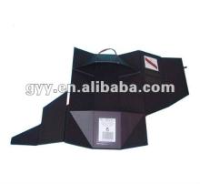 Folding champagne bottle packaging box with magnet closure