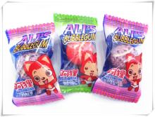 Ali tennis shape fruity bubble gum