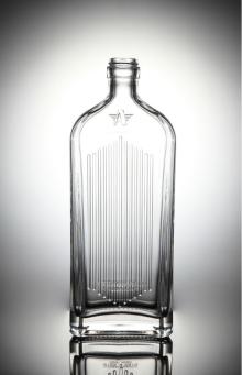 classical  750   ml  glass liquor bottles