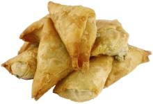Mini triangular Spinach Pie layered in a thin dough (fasting product)