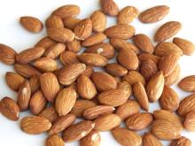 Blanched Almonds , Blanched Slivered Almonds Nuts