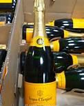 Veuve Clicquot  Brut   Champagne 