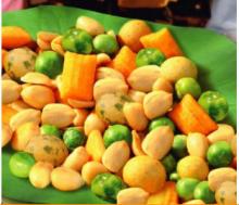 Snacks and mixed nuts