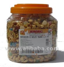 mix sweet and nuts