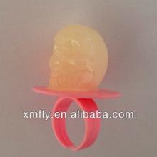Fruit flavor diamond hard skull  ring   pop  candy
