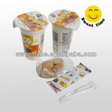 Biscuit stick with fruit powder vitamins