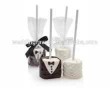 Bride and Groom Marshmallow Pops