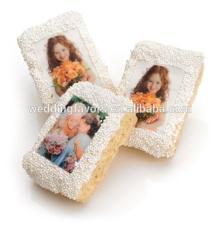 Photo Rice Krispie Bar Wedding Favors
