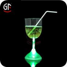 2014 China Factory Wholesale Logo Custom Champagne Glass