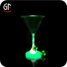 2014 China Factory Wholesale Logo Custom Champagne Glass Size
