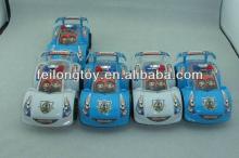 2014 cheap pull line police car toy candy with light