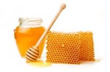 100%  pure   raw   honey 