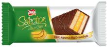 SELECTION Layer Cake Cocoa Coated Cake With Banana Cream