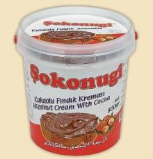  Hazelnut   cream  with  cocoa 