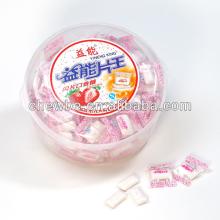 distinctive  chewing   gum  packaging
