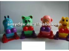  2012 latest item plastic candy toy wind up candy animal