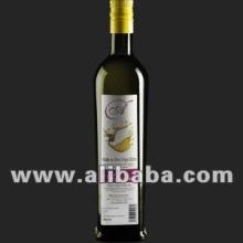 Extra virgin olive oil black glass bottle 0.75L.