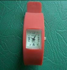 Hot Selling! Cheap chewing gum Silicone Watch women