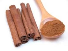 cinnamon powder with natural cinnamaldehyde