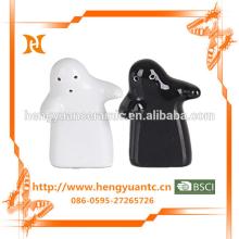 Funy Black & White Ceramic Salt and Pepper Shakers