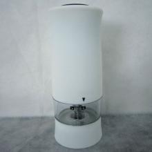mini plastic pepper mill salt pepper mill