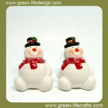Christmas ceramic sownman salt and pepper shaker