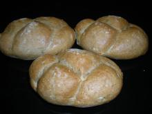 Trecce with aromatic herbs