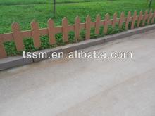 FENCE PANELS FOR DECORATING GARDEN