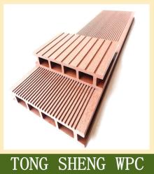 WOOD PLASTIC DECKING