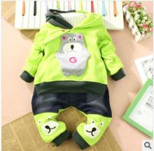 The winter latest children suit The  cute  cartoon bear suit design of the the kids