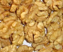 walnut kernels