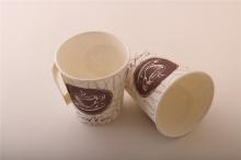 7oz  disposable   paper  cups with hand