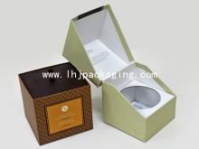 hinged cosmetic box