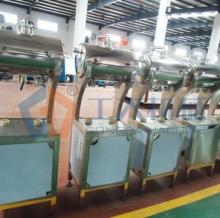 Bottle filler machine with double head